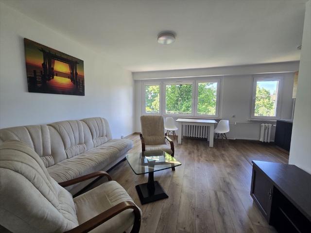Nowoczesne 2 pokojowe mieszkanie po remoncie 47 m² w Łaziskach Górnych