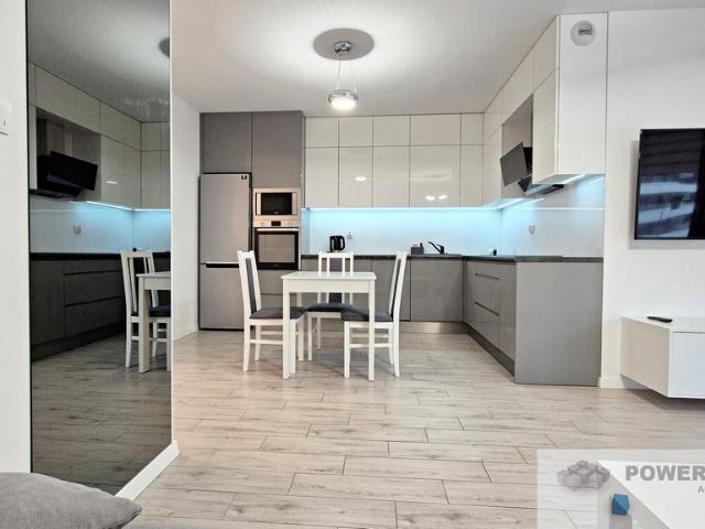 Nowoczesne 36,56 m2 w Wiślane Tarasy 2.0 z basenem i tężnią