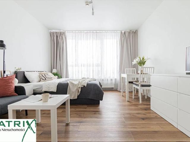 Nowoczesne 32 m² z klimatyzacją, blisko metra!