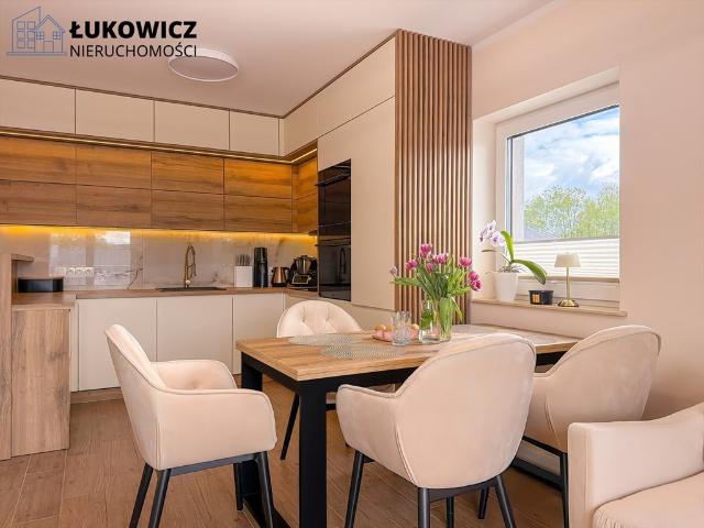 Nowoczesne 3 pokojowe mieszkanie z balkonem i dużym strychem