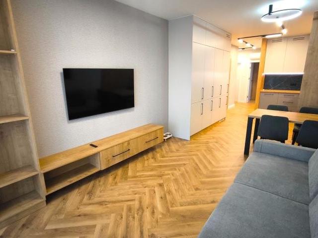 Nowoczesne 3 pokojowe mieszkanie z balkonami i garażem polecam