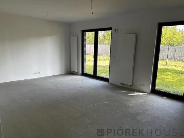 Nowoczesne 4 pokojowe mieszkanie z ogródkiem i garażem