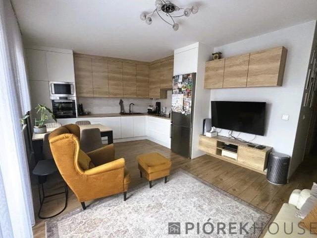 Nowoczesne 4 pokojowe mieszkanie z balkonem i garażem polecam!