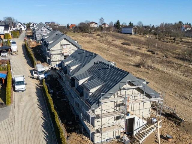 Nowoczesne 4 pokojowe mieszkanie z prywatnym ogródkiem