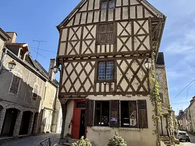 Noyers 89310 Achat / Vente immeuble
