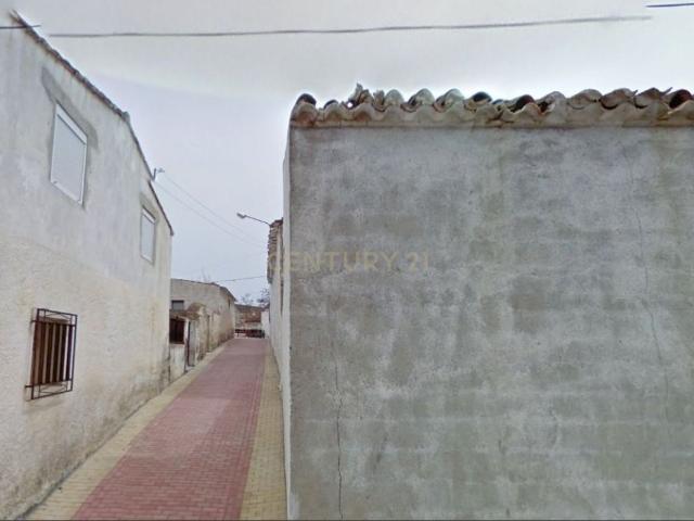 NMUEBLE EN CESION DE REMATE SIN POSESION Y SIN ACCESO AL INTERIOR