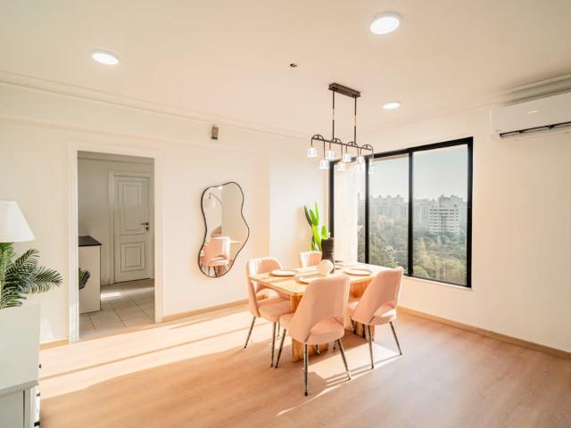 NSG Chittaranjan Tower 4 Bedroom 3000 Sq. Ft. Apartment in Powai Mumbai Listing ID: #10183