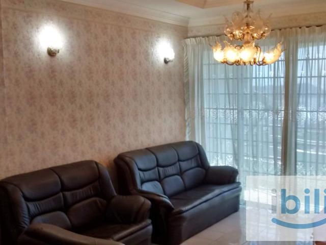 Npark Furnished Aircond Middle Room included utilities share bathroom MIX GENDER