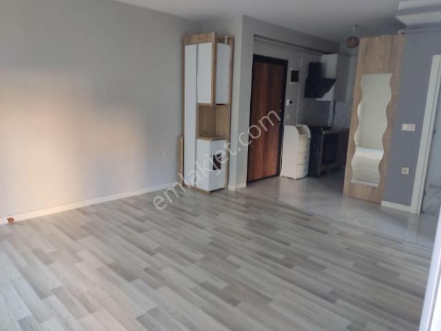 Nw Hürriyet Mah. Site İçi D. Gazlı 2+1 Kiralık Daire