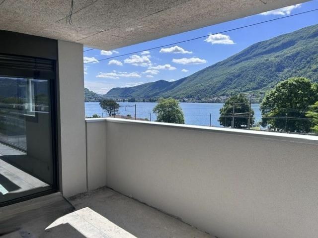 NUOVO ATTICO 3.5 LOCALI CON ROOFTOP DI 38MQ VISTA LAGO