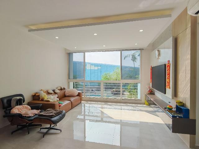 Nuovo Condominium For Sale, $1,949,000, 4 Bed 3 Bath 1,421 sqft $1,372.00 psf