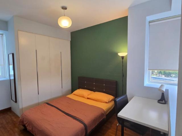Nuovo Condominium Room Rental, $1,150, 1 Bed 1 Bath 150 sqft $7.67 psf