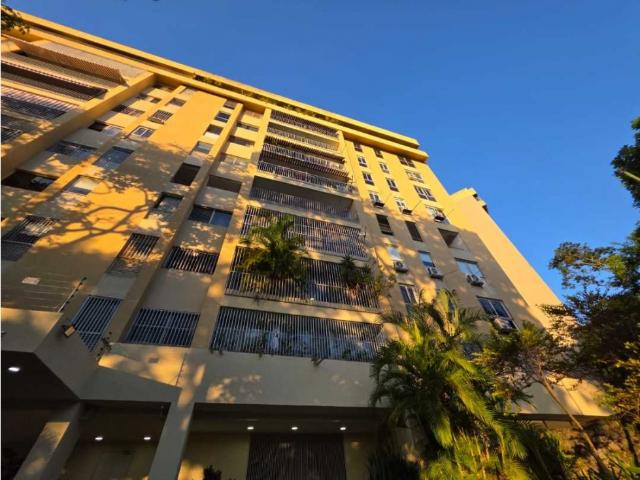 Nueva Captación ! Se Vende Apartamento Terrazas de Club Hípico