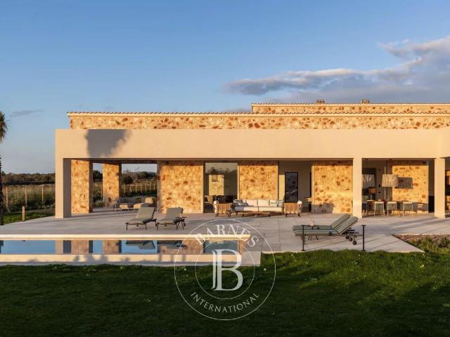Nueva finca de lujo con vistas panorámicas al campo cerca de. 431m² Santanyí