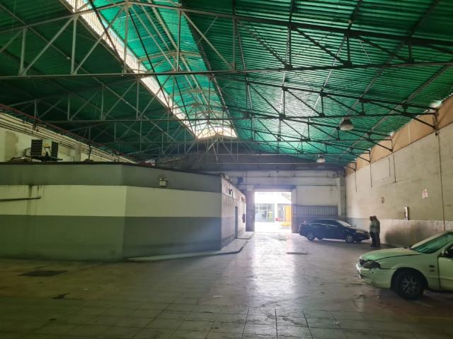 NUEVA GRANADA LOCAL EN VENTA