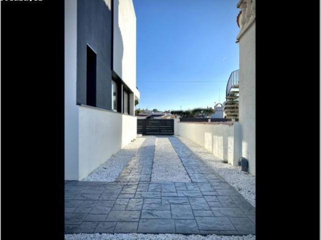 NUEVA PROMOCIÓN CASAS DE NUEVA CONSTRUCCIÓN