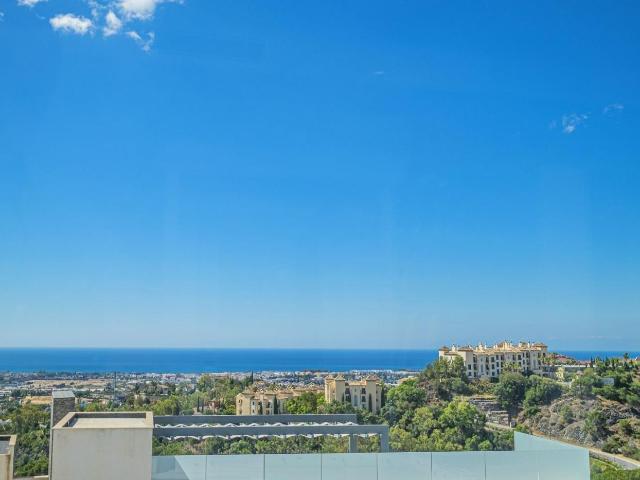 NUEVA PROMOCIÓN EN VENTA / ESTEPONA