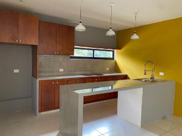 NUEVAS Y COMODAS CASAS CON EXELENTE UBICACION