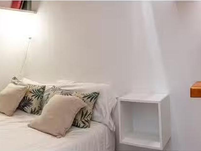 ¡Recién llegado! Apartamento de 1 dormitorio en alquiler en Tr.