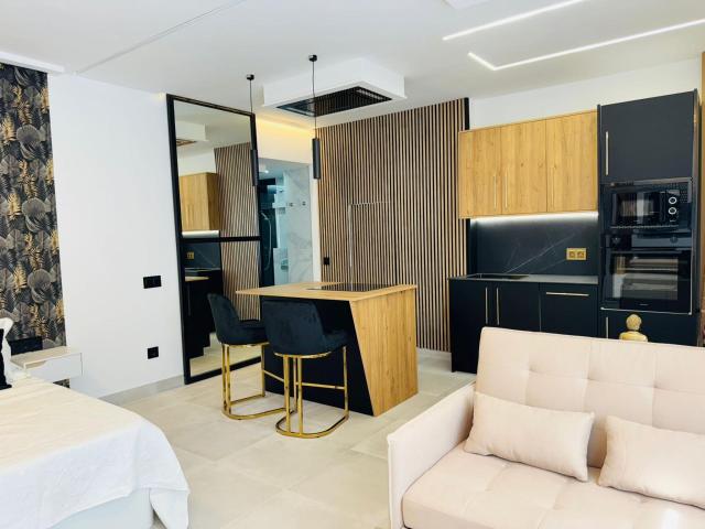 NUEVO! ENCANTADOR Y MODERNO LOFT!