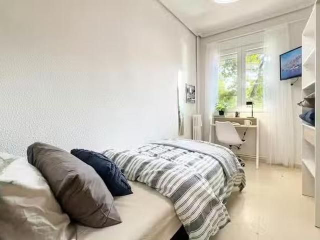 Nuevo Habitación en Avenida de Valladolid, Casa de Campo
