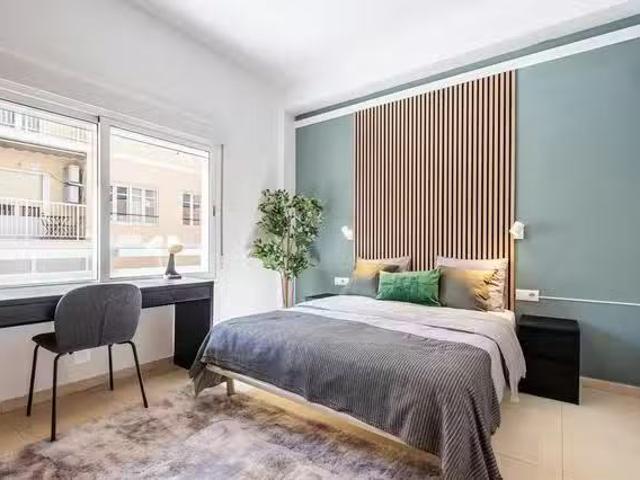 Acogedor Habitación en Avinguda d'Aguilera, Benalúa