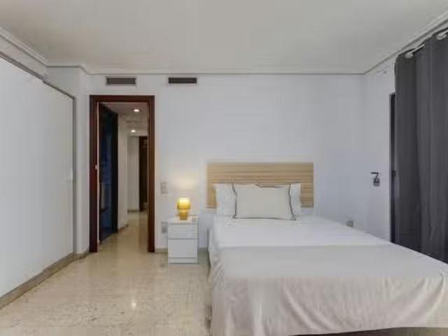 ¡En alquiler! Habitación en Avinguda del Port, Camins al Grau