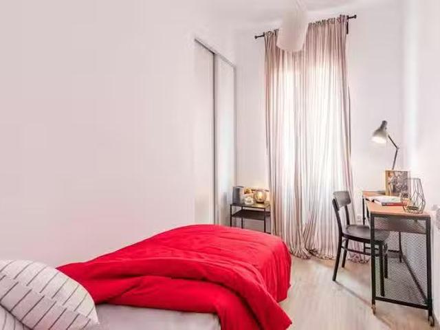 ¡En alquiler! Habitación en Calle Margaritas, Berruguete