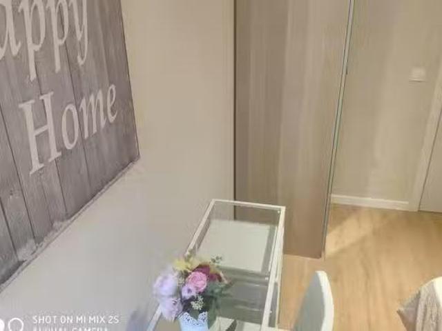 Bonito Habitación en Calle de Nuestra Señora del Perpetuo Soco.