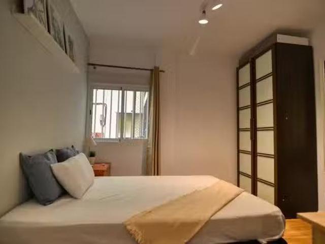 Bonito Habitación en Calle de Cartagena