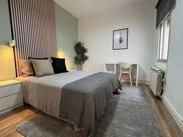 Único Habitación en Calle de los Abades