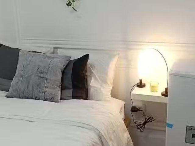 Encantador Habitación en Calle del Jardín de San Federico