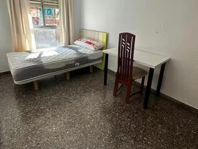 Nuevo Habitación en Calle Francisco Martínez, Benimaclet