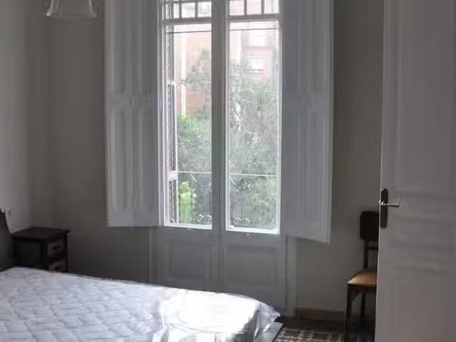 Bonito Habitación en Carrer de Ballester, El Putxet i el Farró