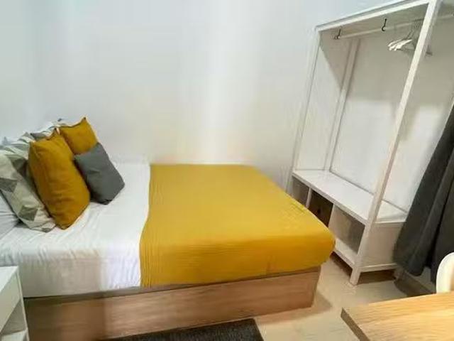 ¡En alquiler! Habitación en Carrer de Numància