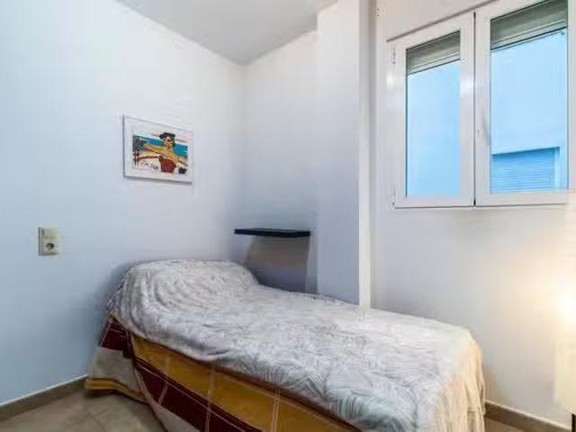 Único Habitación en Carrer de Sant Jacint Castanyeda