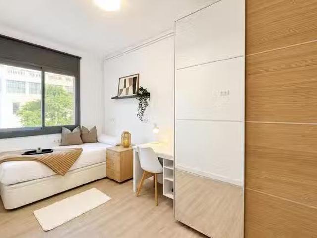 Bonito Habitación en Carrer del Juliol, Horta Guinardó