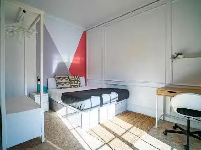 Barato Habitación en Carrer d'Occident