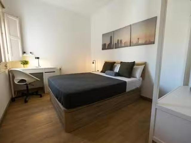 Encantador Habitación en Carrer Occident