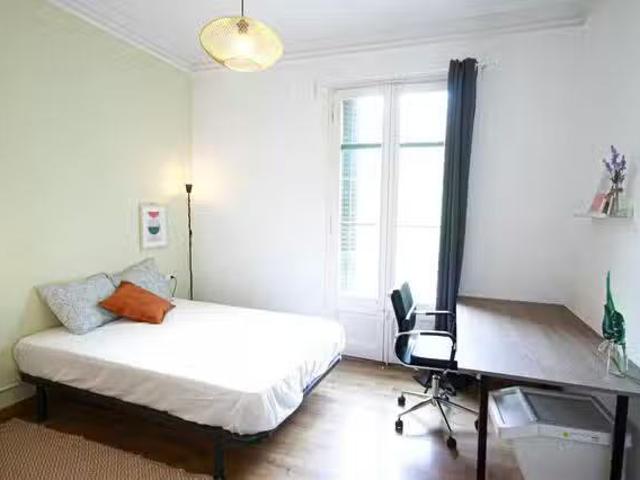 ¡En alquiler! Habitación en Gran Via de les Corts Catalanes, S.