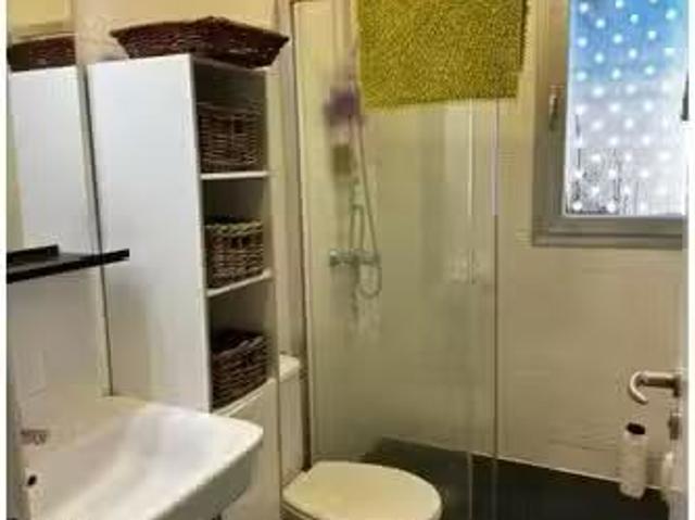 Nuevo Habitación en piso de 3 dormitorios en Villa de Vallecas.