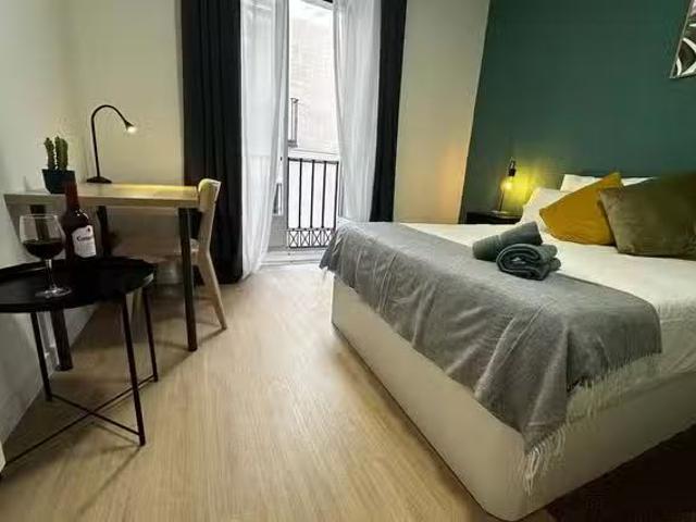 Único Habitación en Plaza de Tirso de Molina