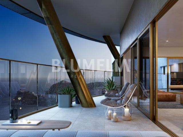 Nuevo piso de lujo con vistas al mar en venta en Benidorm 156m² Benidorm
