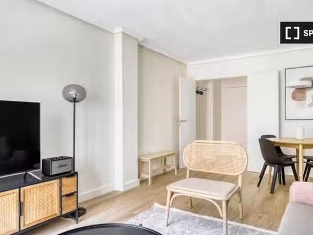 Acogedor Piso de 1 dormitorio en alquiler en Hispanoamérica, M.