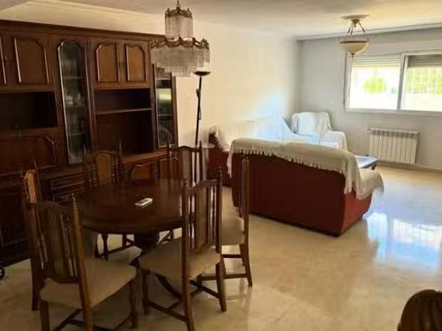 Nuevo Piso de 1 habitación en Avinguda Novelda, Los Ángeles