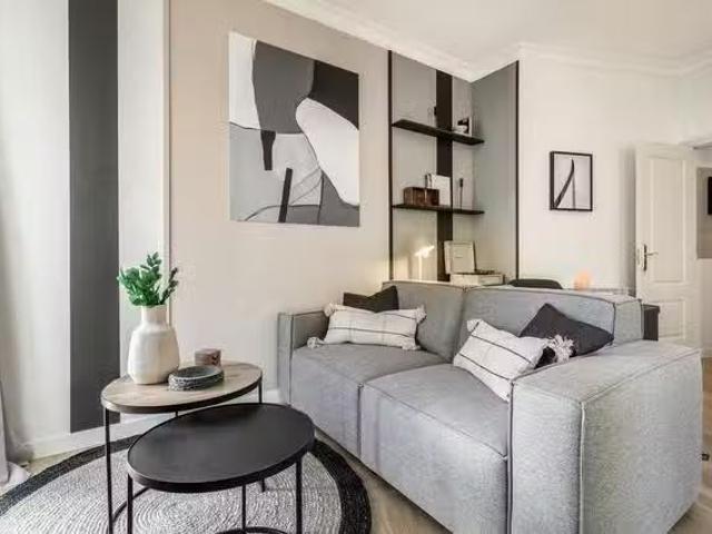 ¡Recién llegado! Piso de 1 habitación en Calle de Alonso Cano.