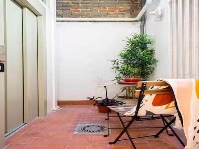 ¡Renta! Piso de 1 habitación en Calle de Alburquerque