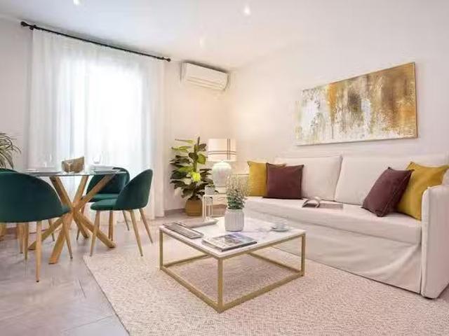 Encantador Piso de 1 habitación en Calle Santa Marta, Centro