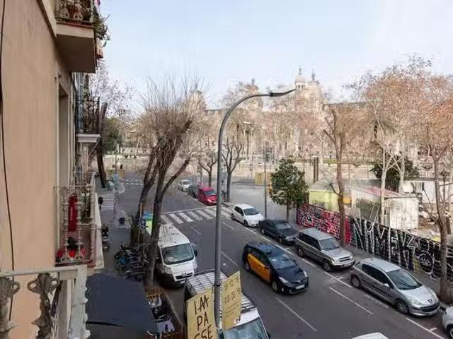 Barato Piso de 1 habitación en Carrer del Comerç, 6, 1 3