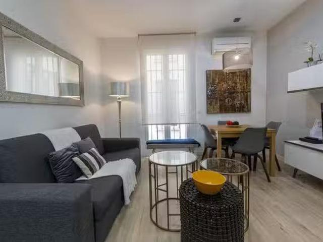 ¡Recién llegado! Piso de 1 habitación en Madrid